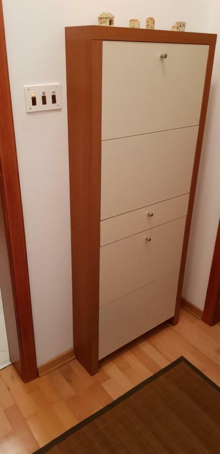 Apartmani Gaj Malinska Exteriör bild