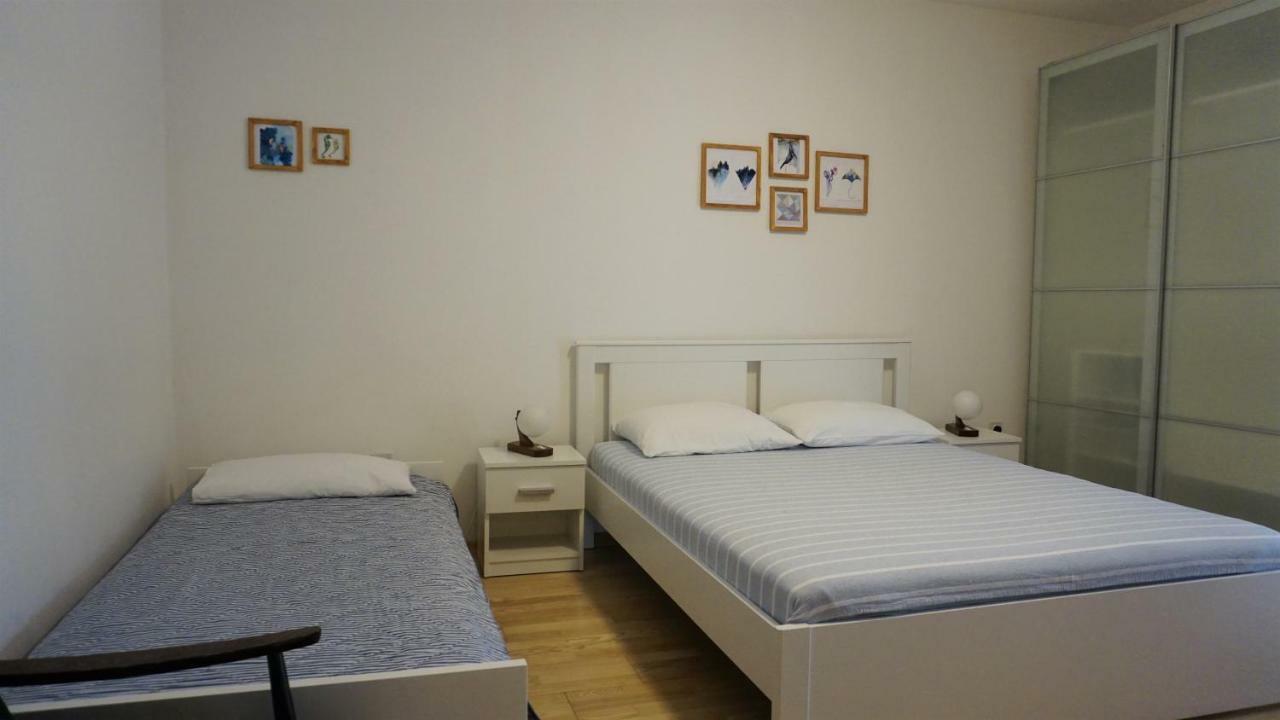 Apartmani Gaj Malinska Exteriör bild