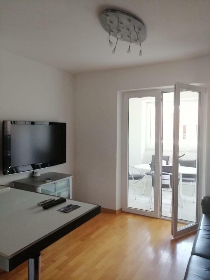 Apartmani Gaj Malinska Exteriör bild